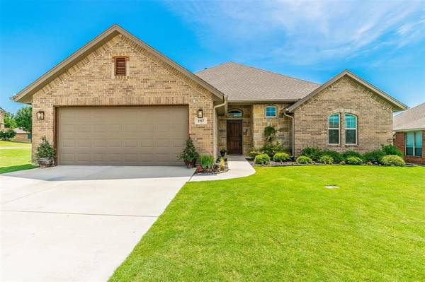 1917 Bay Laurel Drive,  Weatherford,  TX 76086