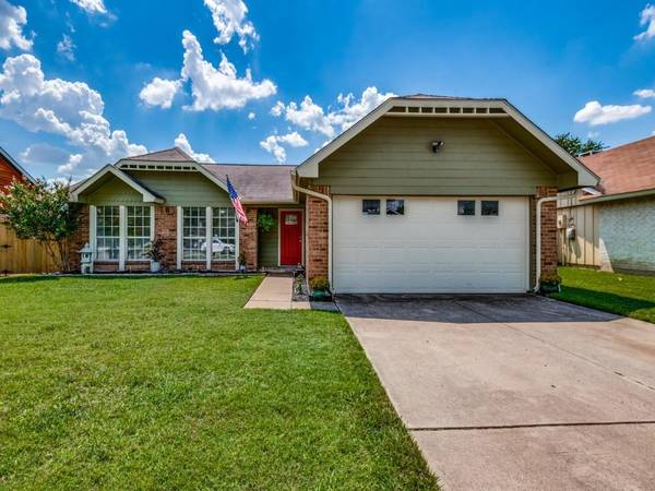 1104 Sea Isle Drive, Irving, TX 75060