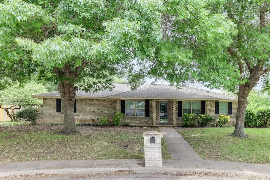 417 Glen Court, Desoto, TX 75115