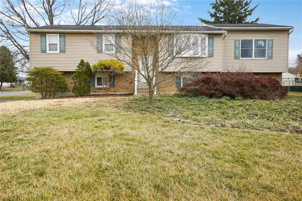 Palmer Twp, PA 18045,207 Oxford Drive