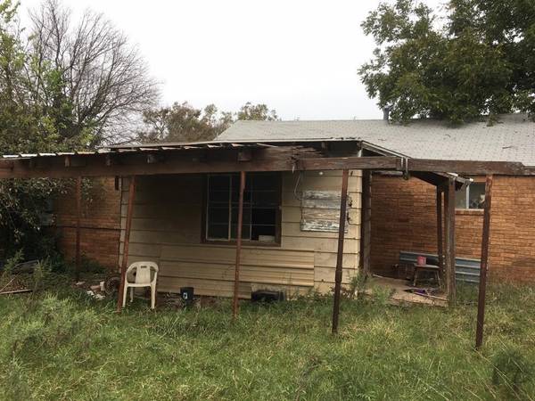 Coleman, TX 76834,705 W 6th Street