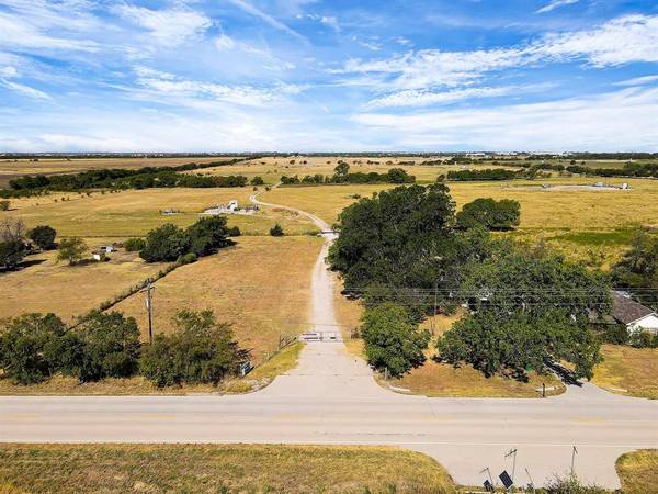 New Fairview, TX 76078,16117 S County Line Road