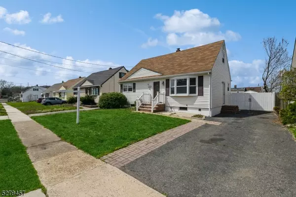 South Amboy City, NJ 08879,10 Barkalow St