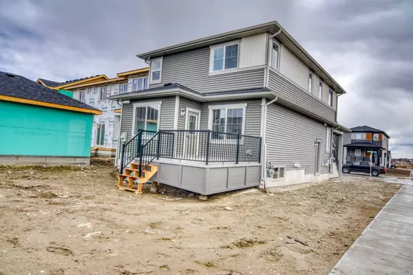 Airdrie, AB T4B 5M1,973 Cobblemore Common SW