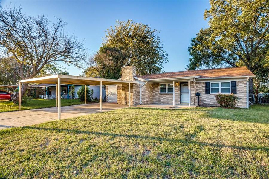 3725 Bluebell Drive, Everman, TX 76140