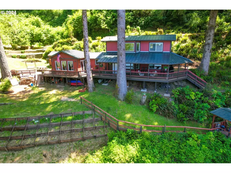 1547 N TENMILE, Lakeside, OR 97449