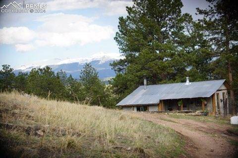 637 Pine DR, Guffey, CO 80820