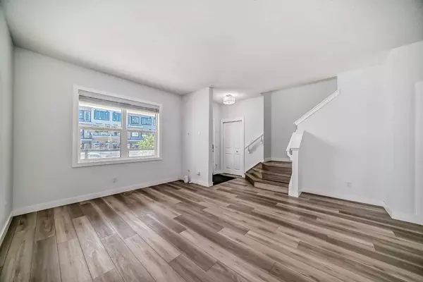 Calgary, AB T2X 4Y8,291 Wolf Creek Way SE