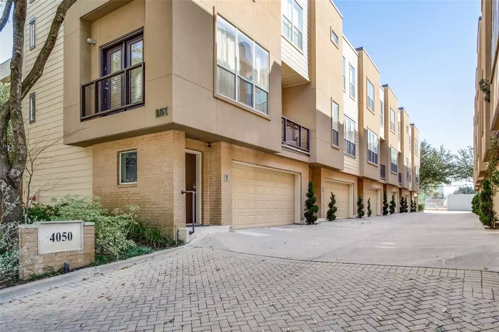 Dallas, TX 75204,4050 Mckinney Avenue #4