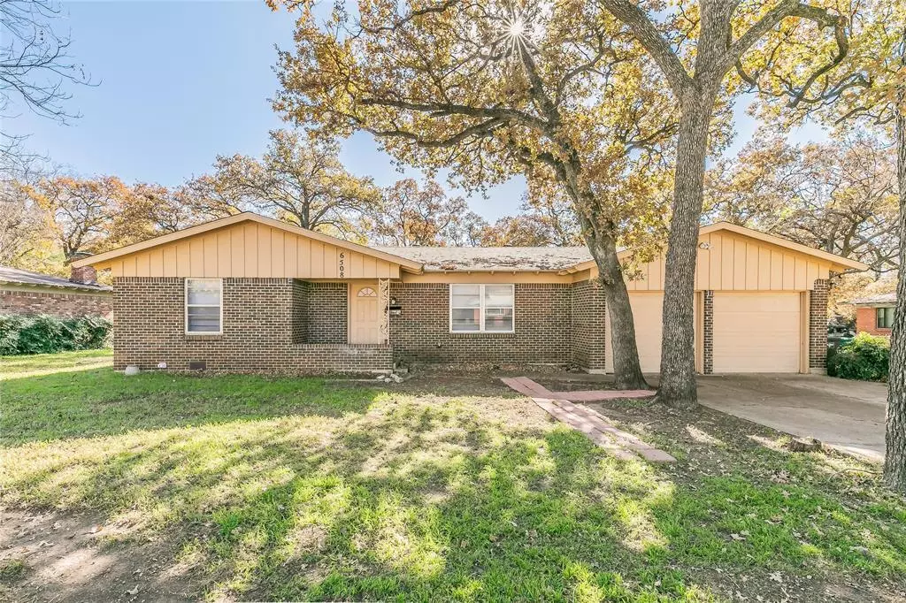 Fort Worth, TX 76112,6508 Callahan Court