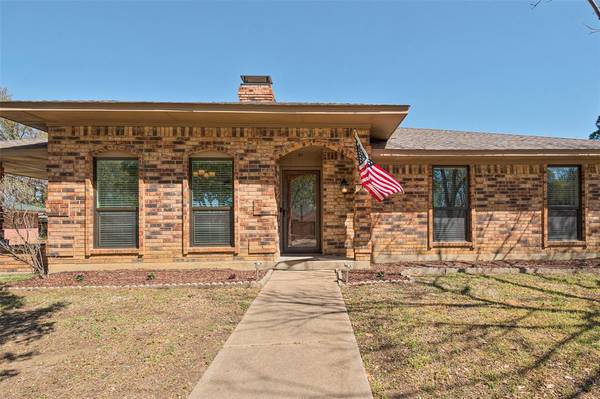 2309 E Windsor Drive, Denton, TX 76209