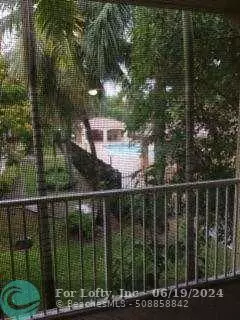 Davie, FL 33317,7085 Nova Dr  #230