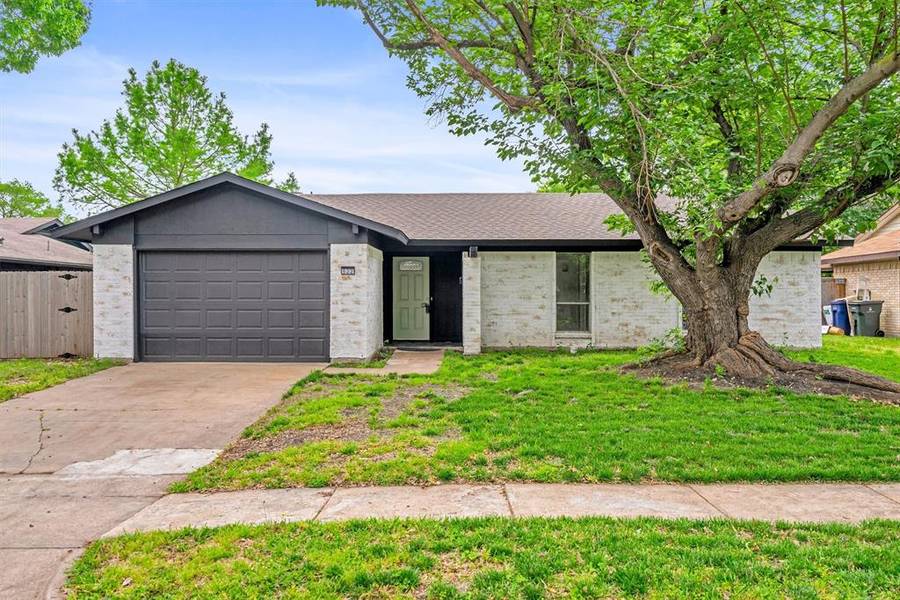 522 Cranbrook Park, Garland, TX 75043