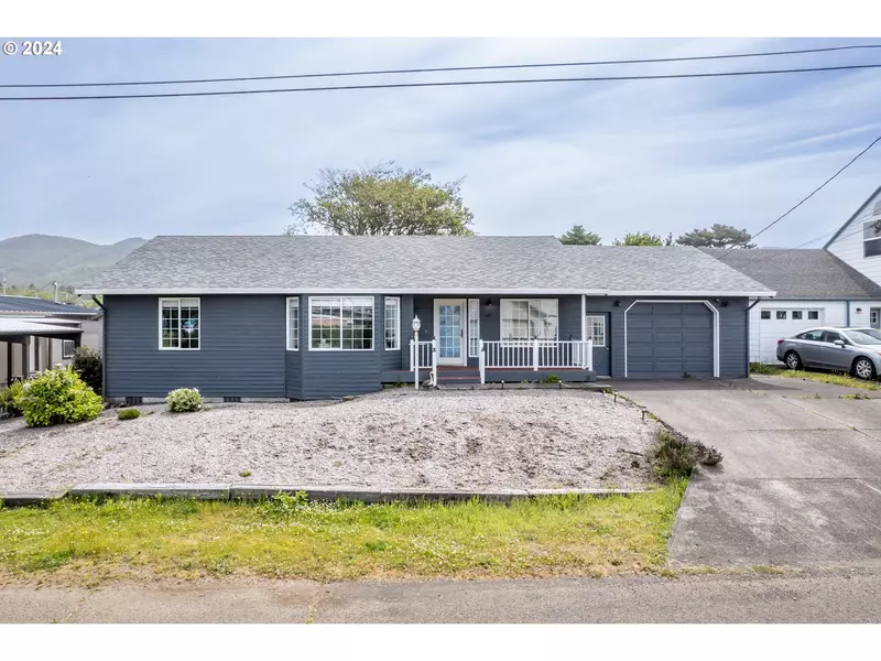 140 N CORAL ST, Rockaway Beach, OR 97136