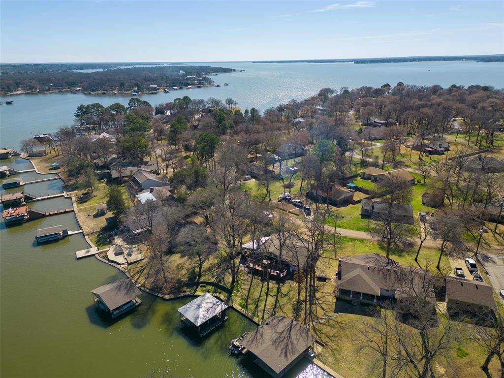 308 Enchanted Drive,  Enchanted Oaks,  TX 75156