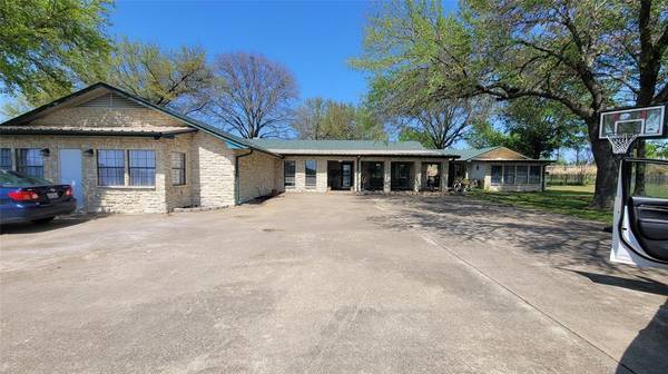 20680 State Highway 64,  Canton,  TX 75103