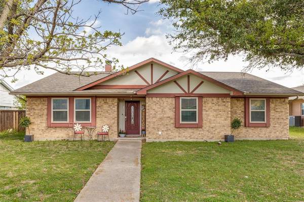 1911 Trailridge Drive,  Richardson,  TX 75081