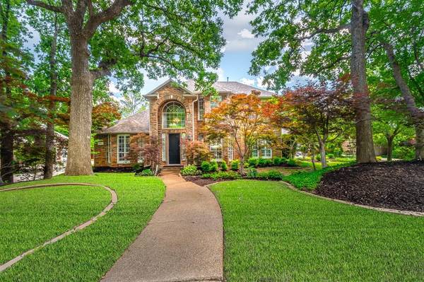 3311 Lookout Drive, Grapevine, TX 76051