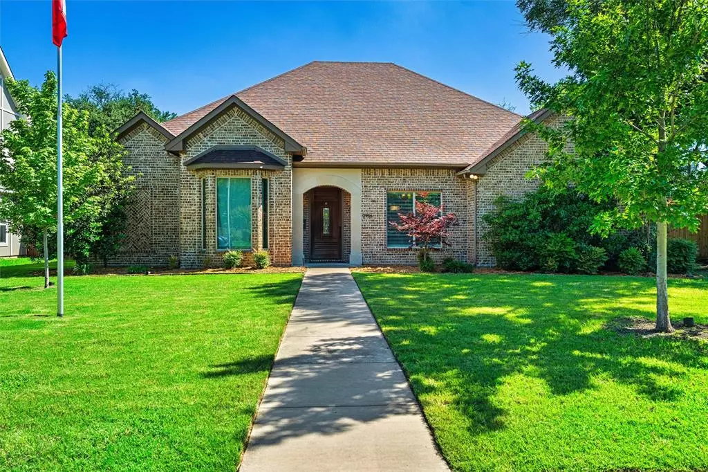 Farmers Branch, TX 75234,2956 Phyllis Lane