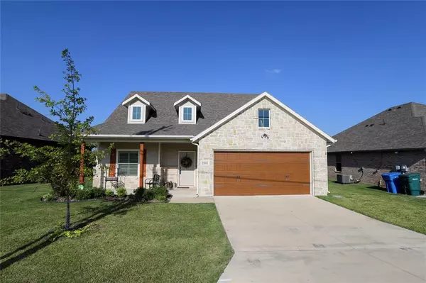 2301 Shady Oaks Lane, Sherman, TX 75092