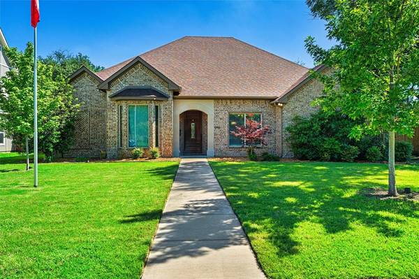 2956 Phyllis Lane, Farmers Branch, TX 75234