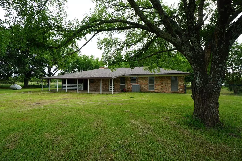 Bonham, TX 75418,5772 N Hwy 78