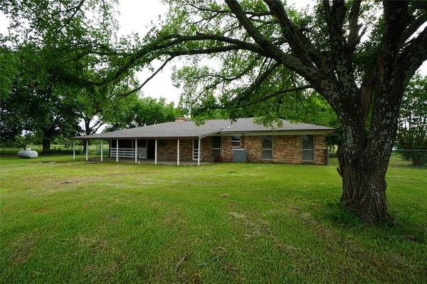 5772 N Hwy 78, Bonham, TX 75418