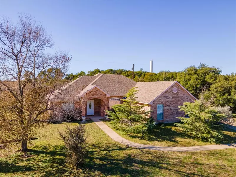 309 Hilltop Drive, Glen Rose, TX 76043