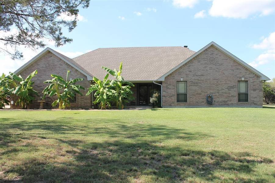 3496 Green Meadows Drive, Glen Rose, TX 76043