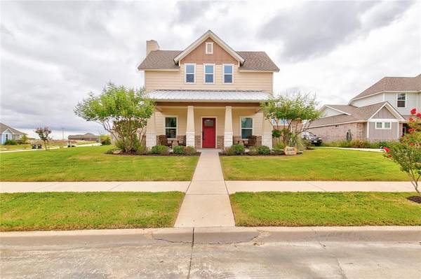 206 Camelot Street, Glen Rose, TX 76043