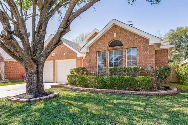 7025 Warm Springs Trail, Fort Worth, TX 76137