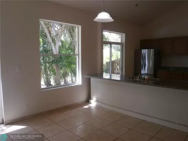 Pembroke Pines, FL 33025,330 SW 100th Ter