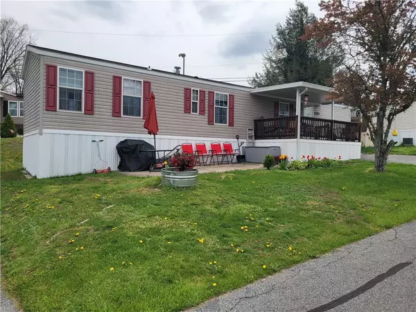 10174 Forest Grove Lane, Upper Macungie Twp, PA 18031