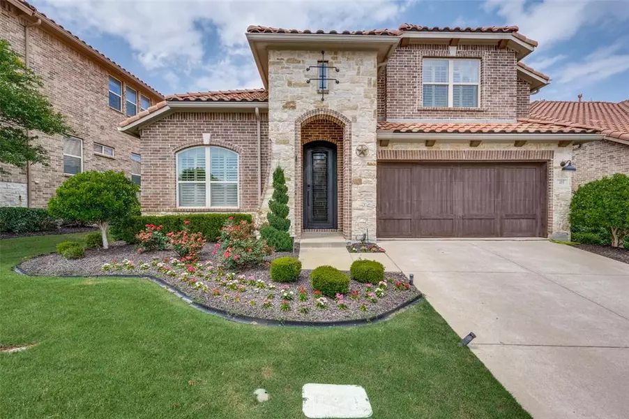 405 Palacio Street, Irving, TX 75039