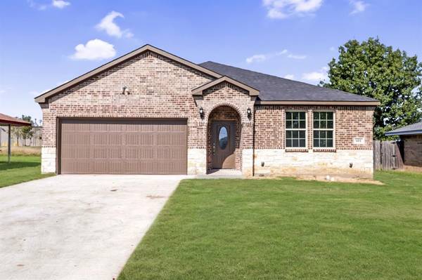 601 Cates, Kaufman, TX 75142