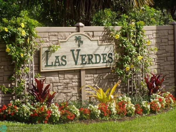 Delray Beach, FL 33484,5160 Las Verdes Cir  #313