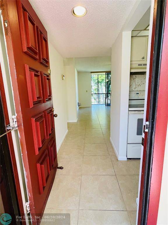 Delray Beach, FL 33484,5160 Las Verdes Cir  #313