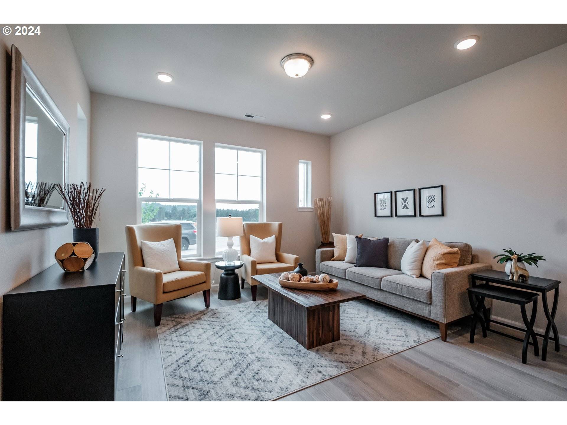 Hillsboro, OR 97123,8373 SE Kinnaman ST