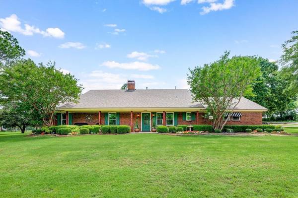 1649 Treehouse Lane N,  Keller,  TX 76262