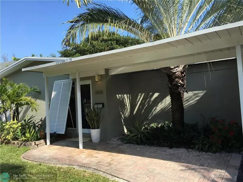 2808 NE 10th Ter, Wilton Manors, FL 33334