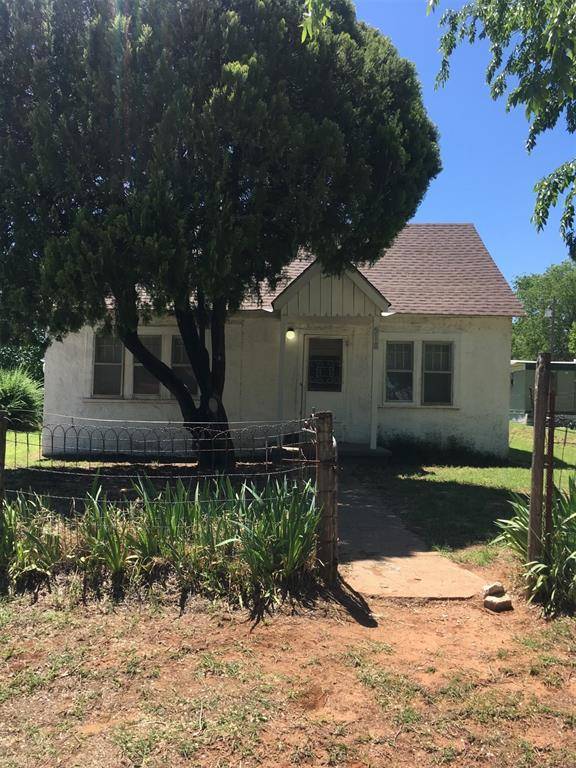 518 W 2nd Street, Carnegie, OK 73015