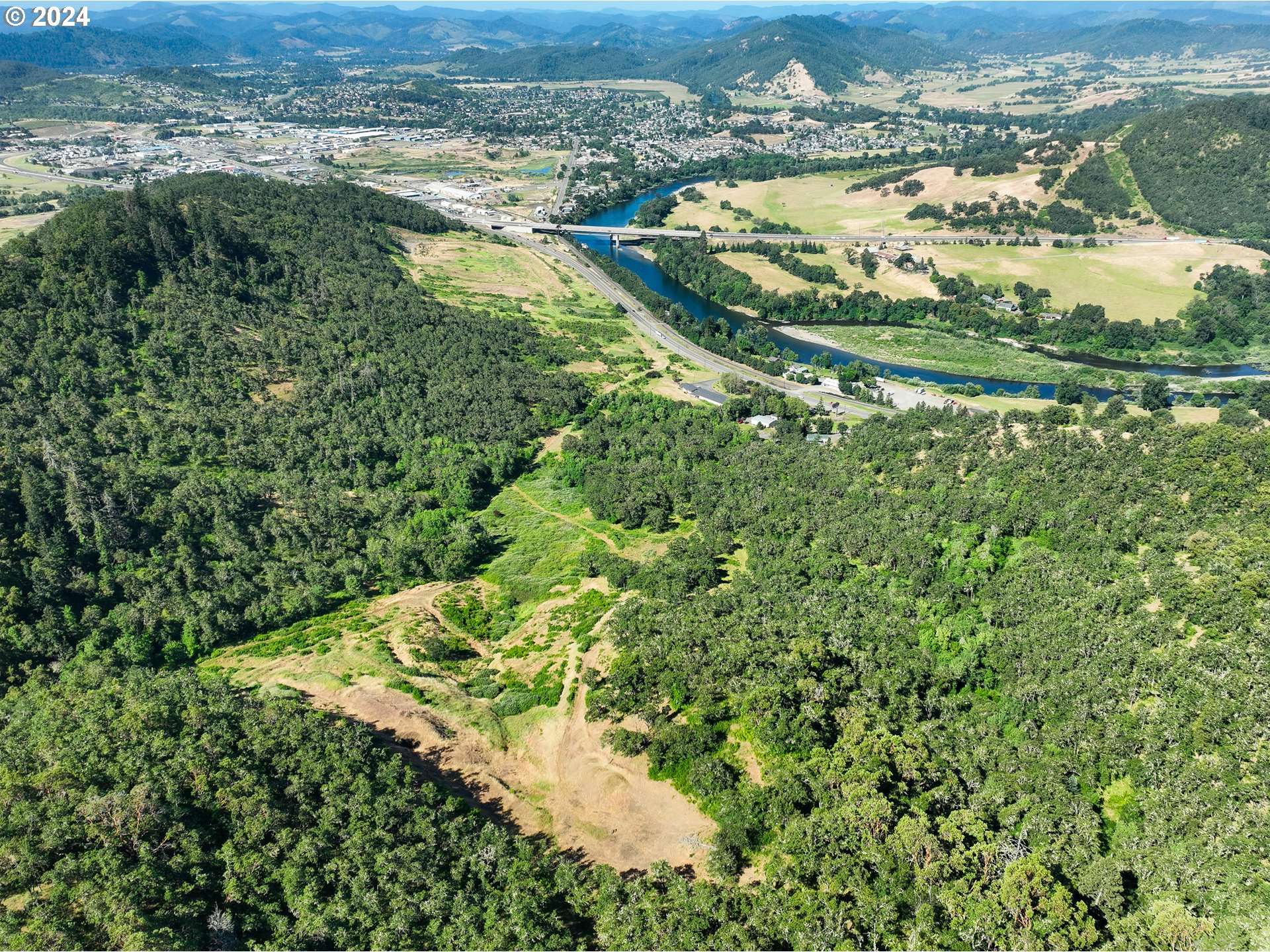 Roseburg, OR 97471,3136 OLD HIGHWAY 99