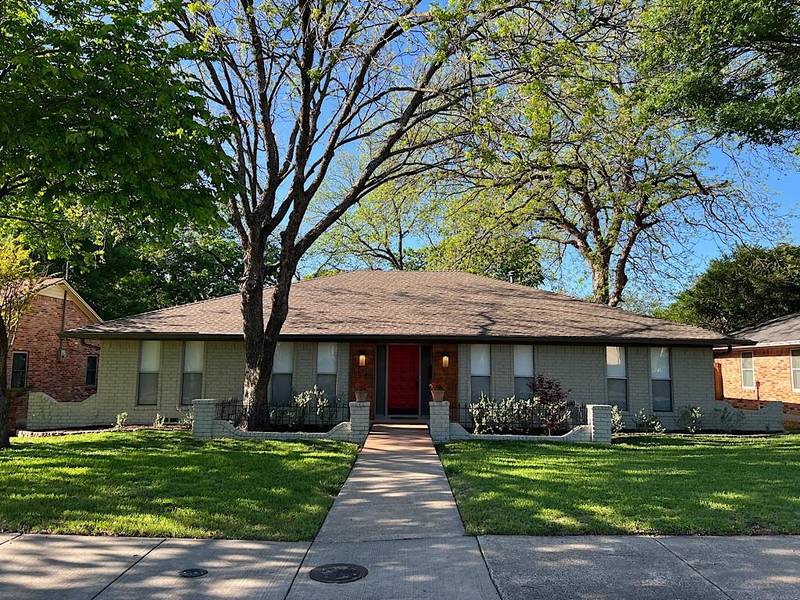 4925 Ashbrook Road, Dallas, TX 75227