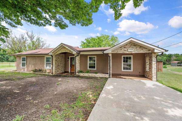 1413 Hidden Hills Drive, Corsicana, TX 75110