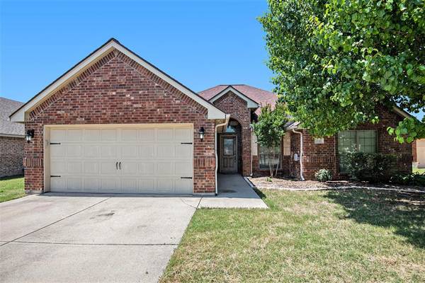 345 Lockwood Lane, Weatherford, TX 76087