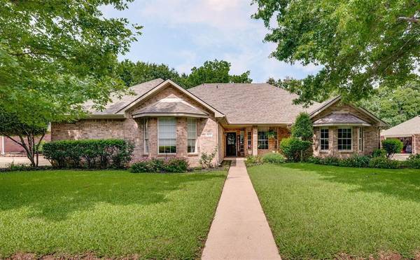 4017 Dendron Drive,  Flower Mound,  TX 75028