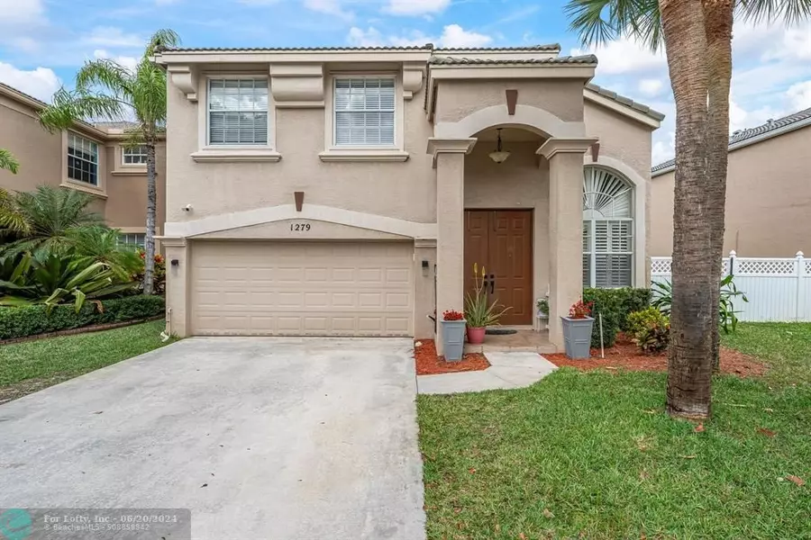 1279 Gembrook Court, Royal Palm Beach, FL 33411