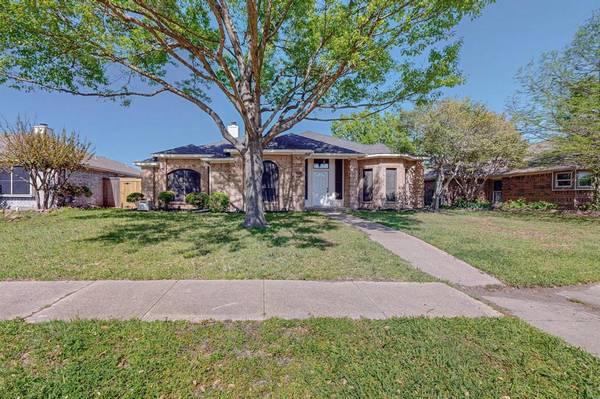 6500 Gardenia Drive, Rowlett, TX 75089