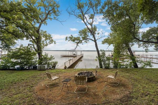 10987 Lakeside Drive, Quinlan, TX 75474