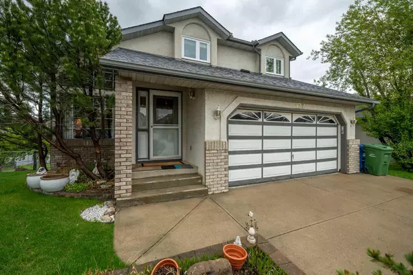 Calgary, AB T3A5C5,132 Hidden Vale PL NW